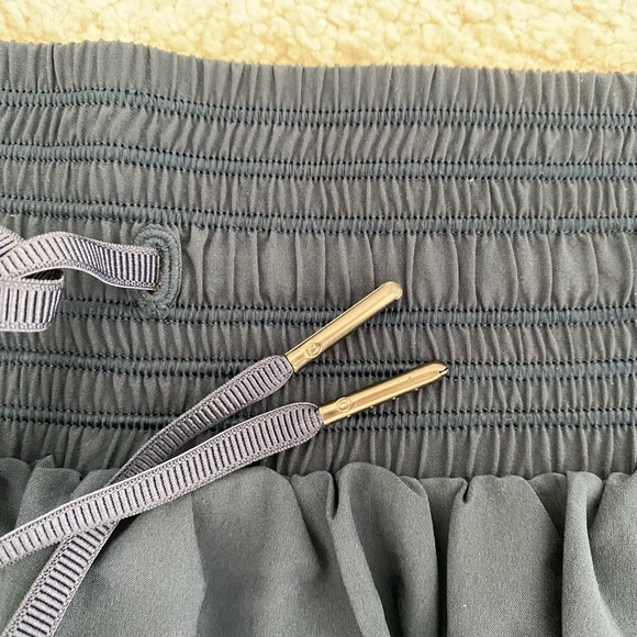 Lululemon Everyday Skirt - Blue Size 8 - Picture 4 of 5